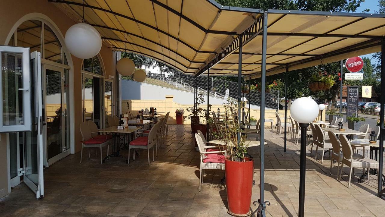 Hotel Karl's Burg Kölpinsee Exterior foto
